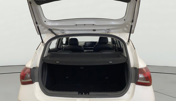 2023 Hyundai NEW I20 SPORTZ 1.2 MT, Petrol, Manual, 54,123 km, Boot Open Zoomed View