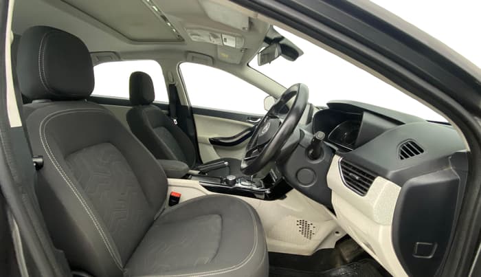 2021 Tata NEXON XZA PLUS (O) DIESEL, Diesel, Automatic, 53,158 km, Right Side Front Door Cabin