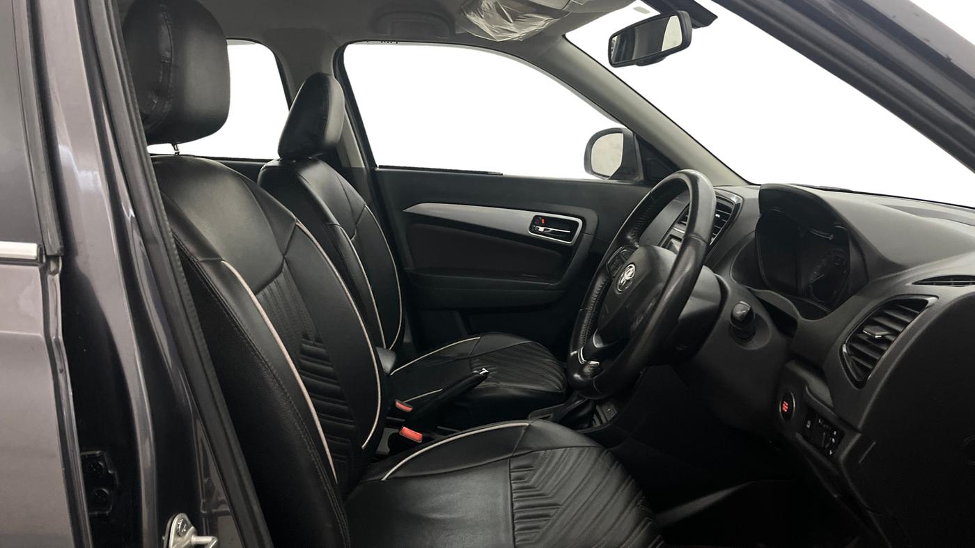 2022 Toyota URBAN CRUISER PREMIUM GRADE AT, Petrol, Automatic, 65,500 km, Right Side Front Door Cabin