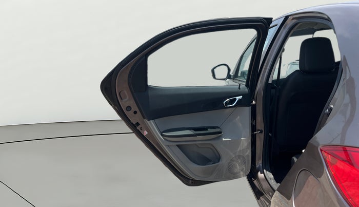 2018 Tata Tiago XZA PETROL, Petrol, Automatic, 71,008 km, LHS Rear Door
