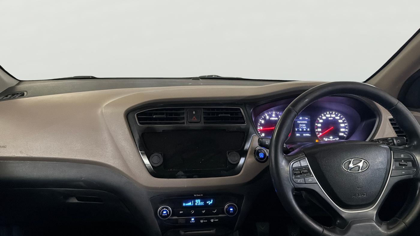2018 Hyundai Elite i20 ASTA 1.2 (O), Petrol, Manual, 86,118 km, Air Conditioner