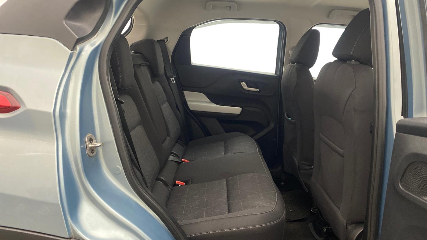 2023 Tata PUNCH CREATIVE AMT 1.2 RTN DUAL TONE, Petrol, Automatic, 61,712 km, Right Side Rear Door Cabin
