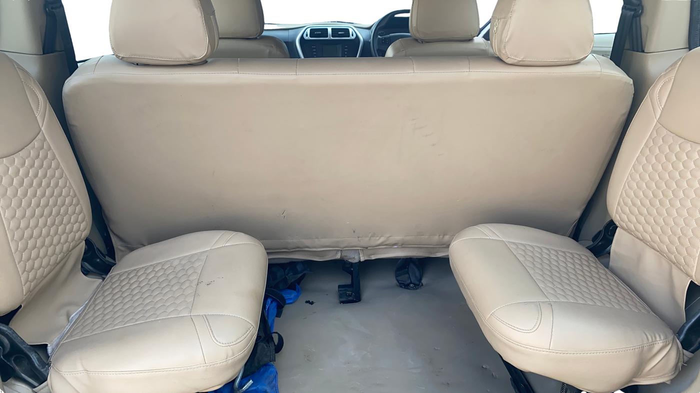 2023 Mahindra BOLERO NEO N 8, Diesel, Manual, 38,104 km, Third Seat Row ( optional )