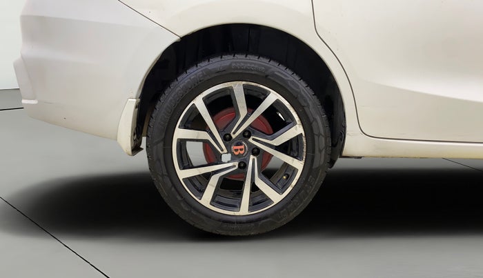 2020 Maruti Ertiga ZXI SHVS, Petrol, Manual, 71,712 km, Right Rear Wheel