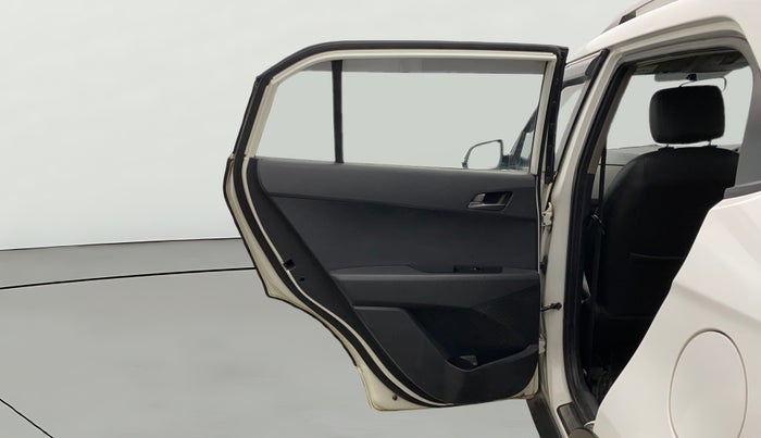 2016 Hyundai Creta SX PLUS AT 1.6 PETROL, CNG, Automatic, 71,230 km, LHS Rear Door