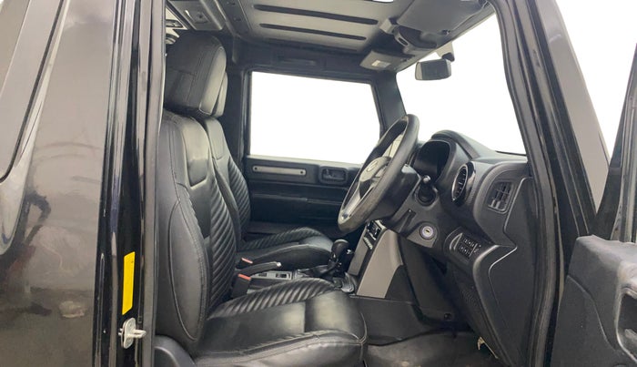 2021 Mahindra Thar LX D AT 4WD HT, Diesel, Automatic, 1,03,391 km, Right Side Front Door Cabin