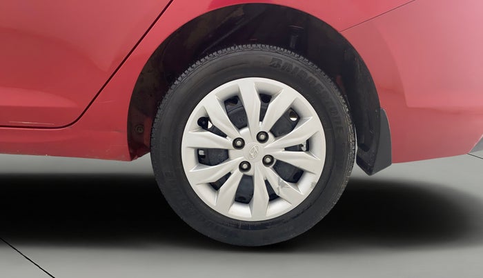 2018 Hyundai Verna 1.4 EX PETROL, Petrol, Manual, 77,257 km, Left Rear Wheel