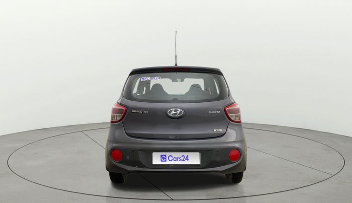 2017 Hyundai Grand i10 SPORTZ 1.2 KAPPA VTVT, Petrol, Manual, 51,849 km, Back/Rear