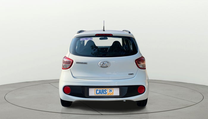 2018 Hyundai Grand i10 MAGNA 1.2 KAPPA VTVT, Petrol, Manual, 60,501 km, Back/Rear