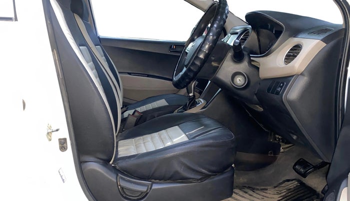 2018 Hyundai Grand i10 MAGNA AT 1.2 KAPPA VTVT, Petrol, Automatic, 31,314 km, Right Side Front Door Cabin