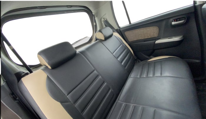 2016 Maruti Wagon R 1.0 VXI AMT, Petrol, Automatic, 57,362 km, Right Side Rear Door Cabin