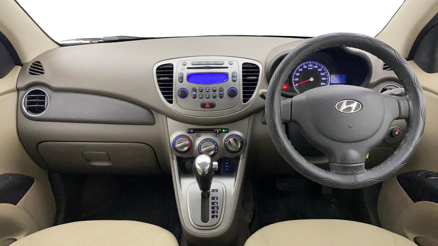 2013 Hyundai i10 SPORTZ 1.2 AT, CNG, Automatic, 60,937 km, Dashboard