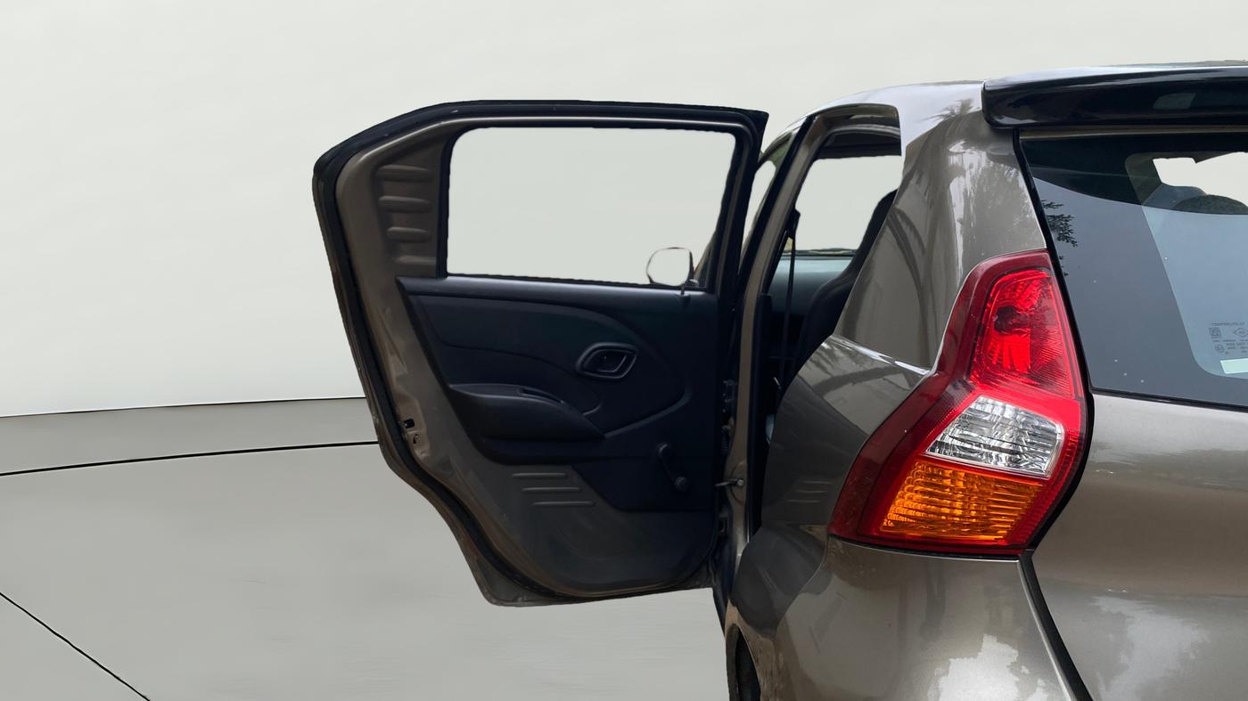 2016 Datsun Redi Go T(O) 0.8L LIMITED EDITION, Petrol, Manual, 82,396 km, LHS Rear Door