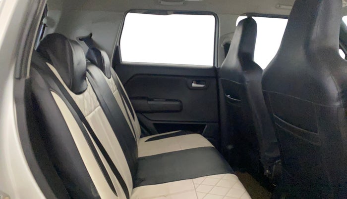 2024 Maruti New Wagon-R VXI CNG 1.0, CNG, Manual, 26,872 km, Right Side Rear Door Cabin