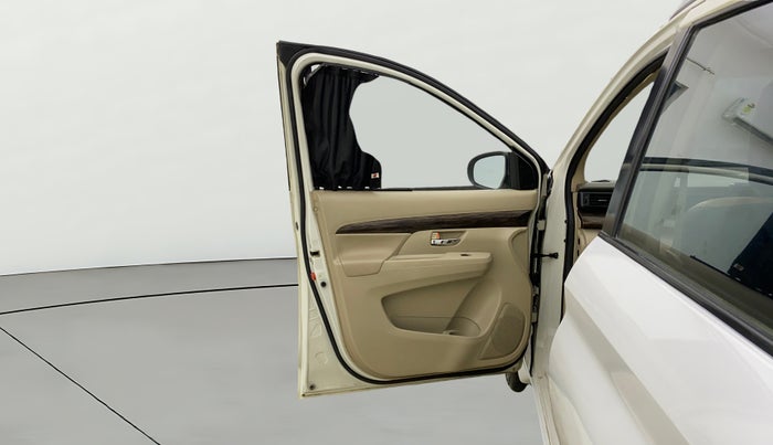 2020 Maruti Ertiga ZXI SHVS, Petrol, Manual, 71,712 km, LHS Front Door