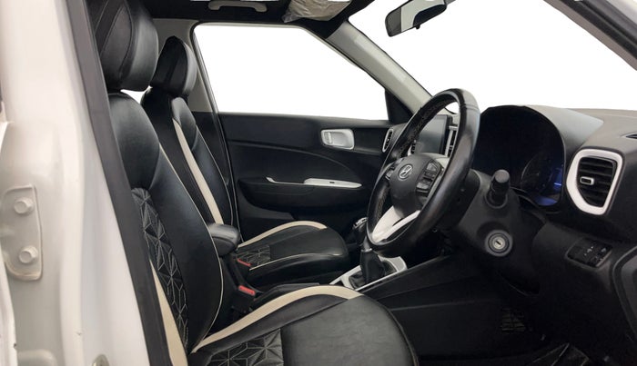 2020 Hyundai VENUE SX 1.0 TURBO IMT, Petrol, Manual, 56,272 km, Right Side Front Door Cabin