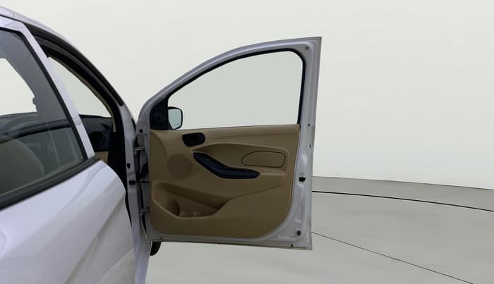 2019 Ford Figo Aspire AMBIENTE 1.2 PETROL, Petrol, Manual, 25,546 km, RHS Front Door