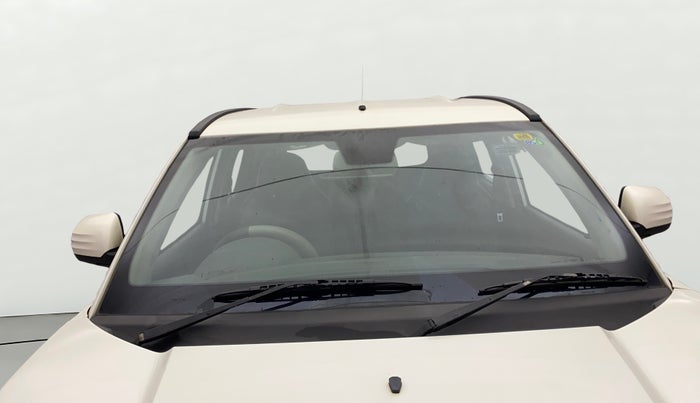 2020 Mahindra KUV 100 NXT K4+ P 6 STR, Petrol, Manual, 55,833 km, Front Windshield