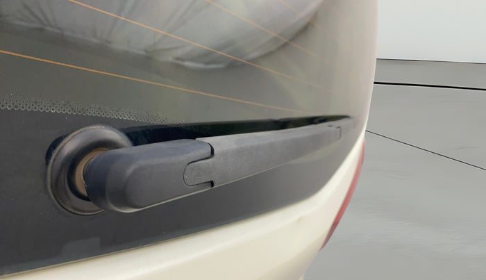 2017 Nissan Terrano XV D THP 110 PS, Diesel, Manual, 77,869 km, Rear Wiper