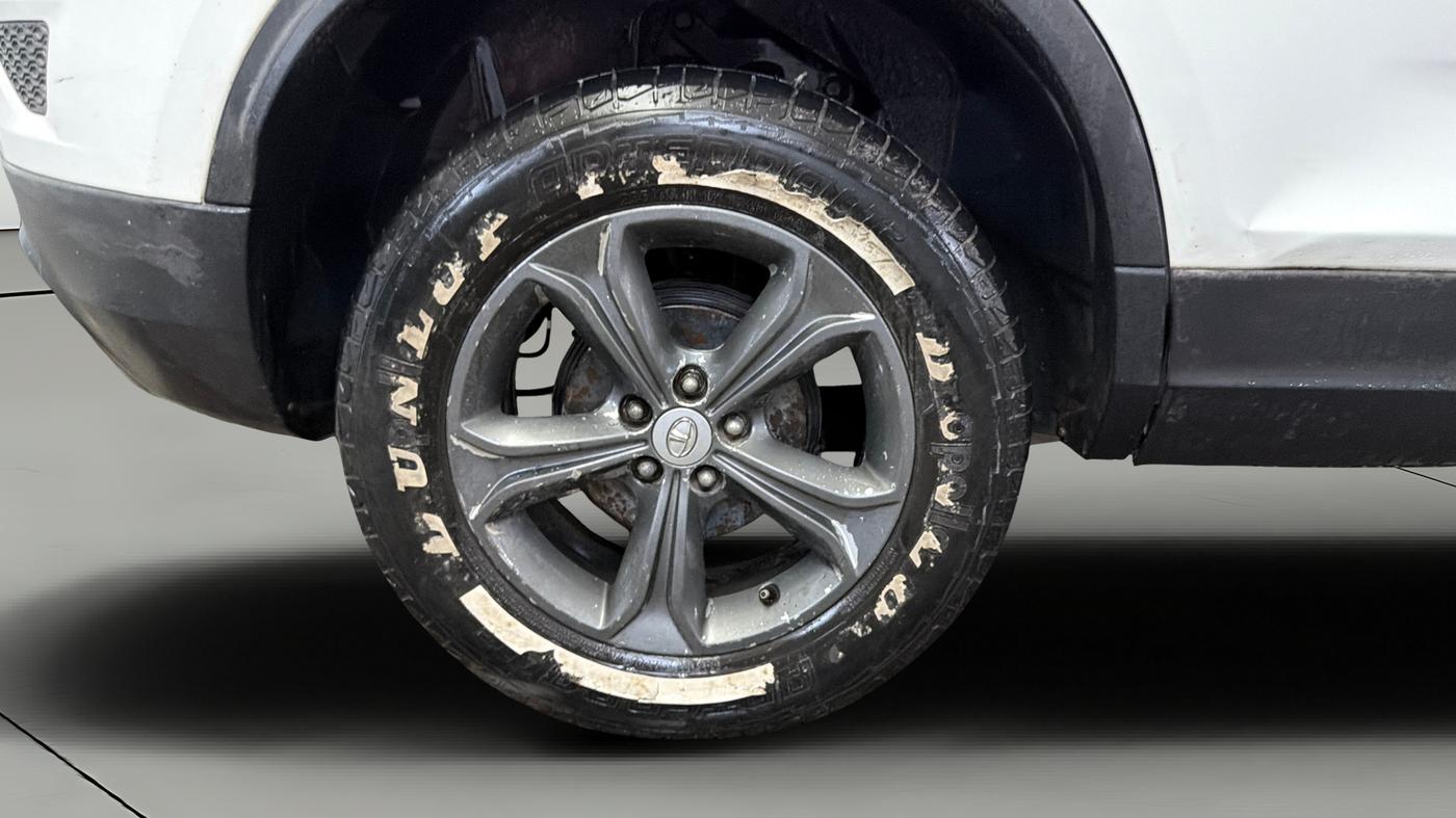 2023 Tata Harrier XT 2.0L KRYOTEC, Diesel, Manual, 81,434 km, Right Rear Wheel