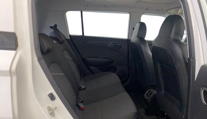 2023 Hyundai EXTER SX(O) 1.2 AMT, Petrol, Automatic, 31,536 km, Right Side Rear Door Cabin