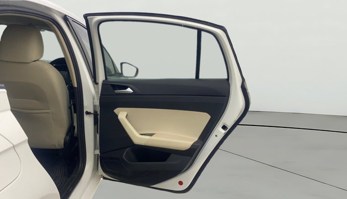 2022 Volkswagen VIRTUS HIGHLINE TSI 1.0 MT, Petrol, Manual, 61,366 km, RHS Rear Door