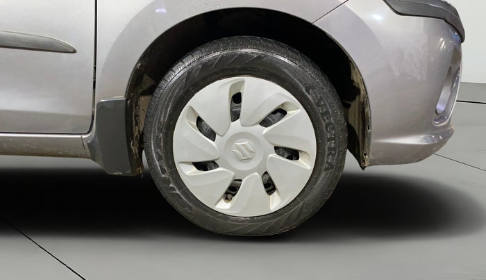 2018 Maruti Celerio ZXI, Petrol, Manual, 76,332 km, Right Front Wheel