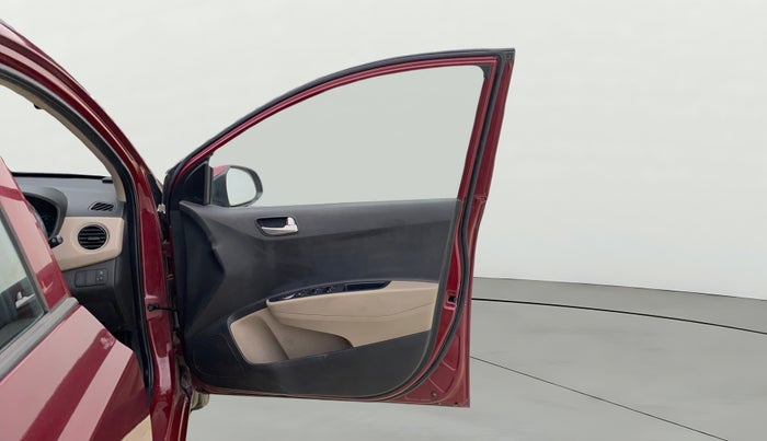 2015 Hyundai Grand i10 SPORTZ 1.2 KAPPA VTVT, Petrol, Manual, 52,135 km, RHS Front Door