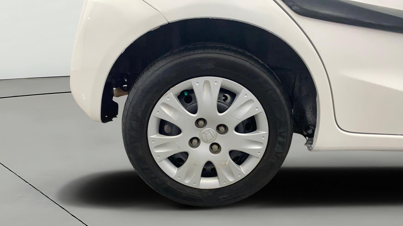 2014 Honda Brio S MT, Petrol, Manual, 73,483 km, Right Rear Wheel
