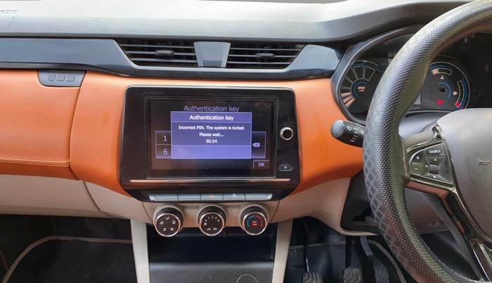 2021 Renault TRIBER RXT, Petrol, Manual, 50,726 km, Air Conditioner