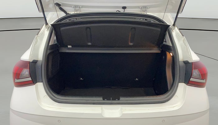 2022 Hyundai NEW I20 ASTA (O) 1.0 TURBO GDI DCT, Petrol, Automatic, 41,669 km, Boot Open Zoomed View