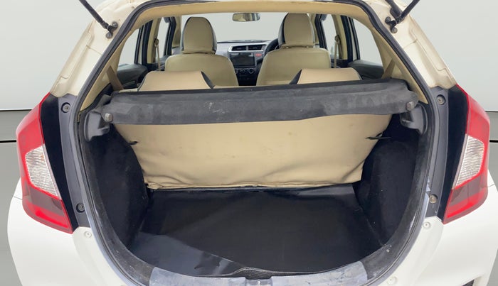 2015 Honda Jazz 1.2L I-VTEC S, Petrol, Manual, 1,02,306 km, Boot Open Zoomed View