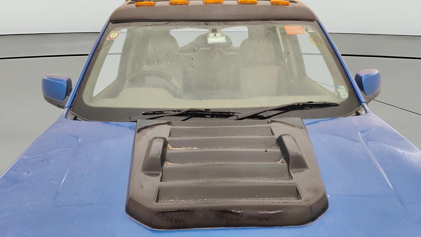 2016 Mahindra TUV300 T8, Diesel, Manual, 48,734 km, Front Windshield