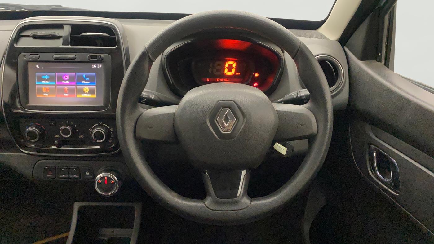 2018 Renault Kwid RXT 1.0 AMT (O), Petrol, Automatic, 61,808 km, Steering Wheel Close Up
