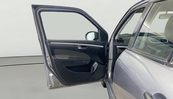 2014 Maruti Swift VXI, Petrol, Manual, 55,241 km, LHS Front Door