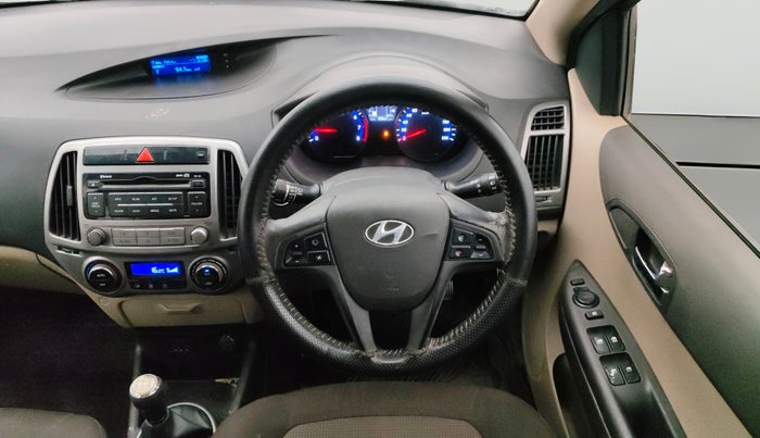 2014 Hyundai Elite i20 ASTA 1.2, Petrol, Manual, 90,634 km, Steering Wheel Close Up