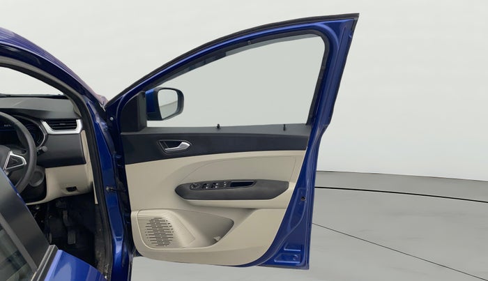 2019 Renault TRIBER RXZ, Petrol, Manual, 30,870 km, RHS Front Door