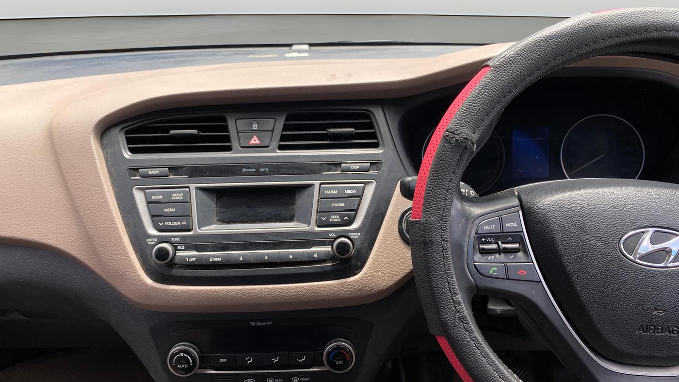 2016 Hyundai Elite i20 ASTA 1.2, Petrol, Manual, 1,20,522 km, Air Conditioner