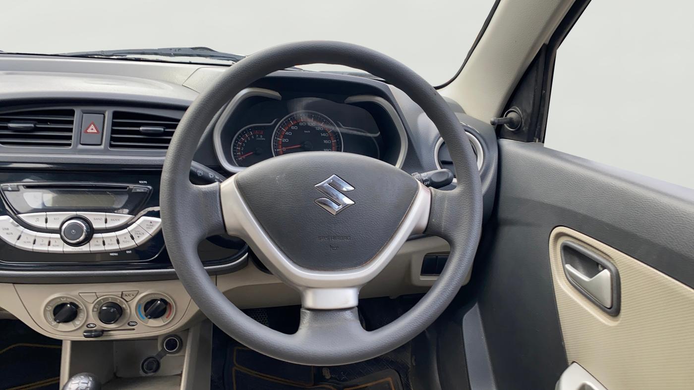 2017 Maruti Alto K10 VXI (O), Petrol, Manual, 1,22,161 km, Steering Wheel Close Up