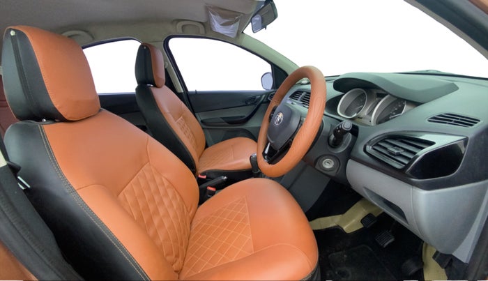 2017 Tata TIGOR XT PETROL, Petrol, Manual, 33,086 km, Right Side Front Door Cabin