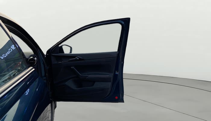 2025 Skoda SLAVIA Monte Carlo 1.0L TSI AT, Petrol, Automatic, 4,018 km, RHS Front Door