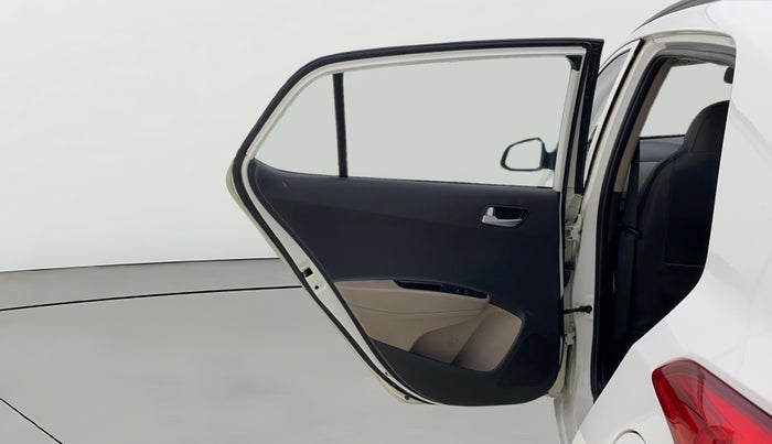 2017 Hyundai Grand i10 SPORTZ (O) 1.2 KAPPA VTVT, Petrol, Manual, 58,749 km, LHS Rear Door