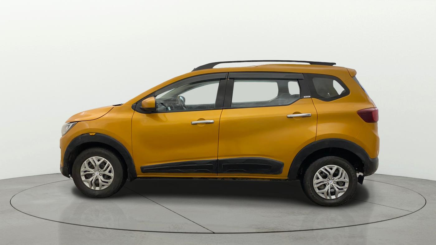 2019 Renault TRIBER RXT, CNG, Manual, 61,353 km, Left Side