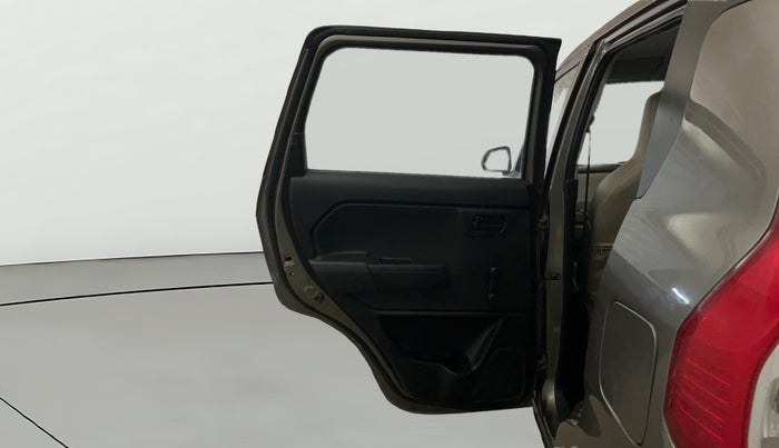 2020 Maruti New Wagon-R LXI 1.0, Petrol, Manual, 43,586 km, LHS Rear Door