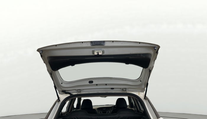 2017 Hyundai Elite i20 MAGNA EXECUTIVE 1.2, Petrol, Manual, 49,733 km, Boot Door Open