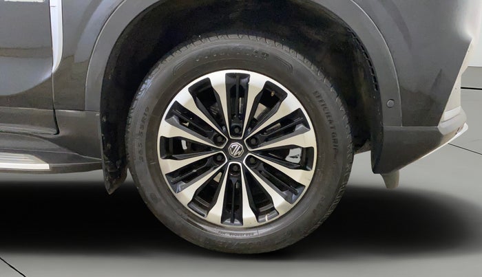 2023 MG GLOSTER SAVVY 2.0 TURBO 7 STR 2WD, Diesel, Automatic, 36,456 km, Right Front Wheel