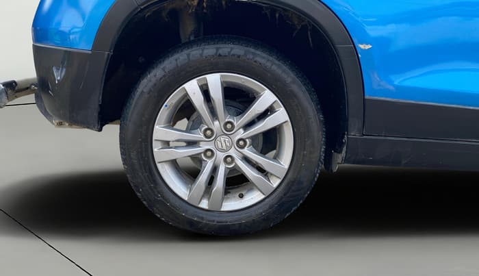 2016 Maruti Vitara Brezza ZDI, Diesel, Manual, 73,581 km, Right Rear Wheel