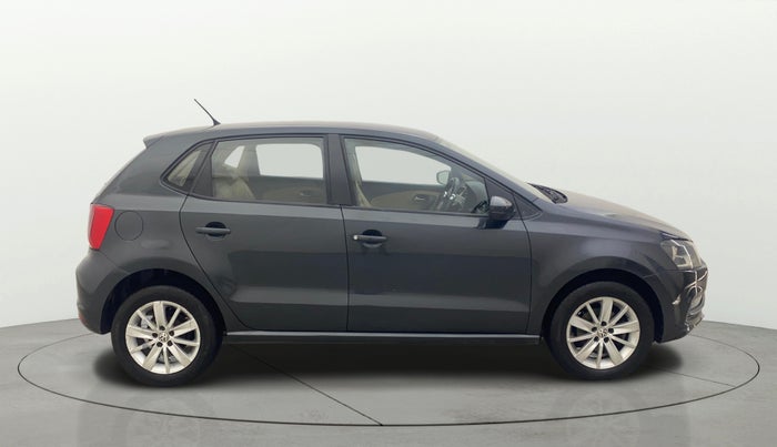 2015 Volkswagen Polo HIGHLINE1.5L, Diesel, Manual, 52,533 km, Right Side View