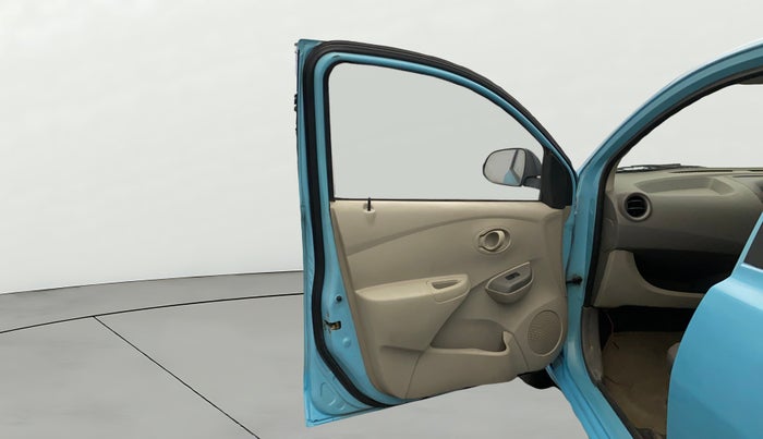 2014 Datsun Go T, Petrol, Manual, 60,396 km, LHS Front Door