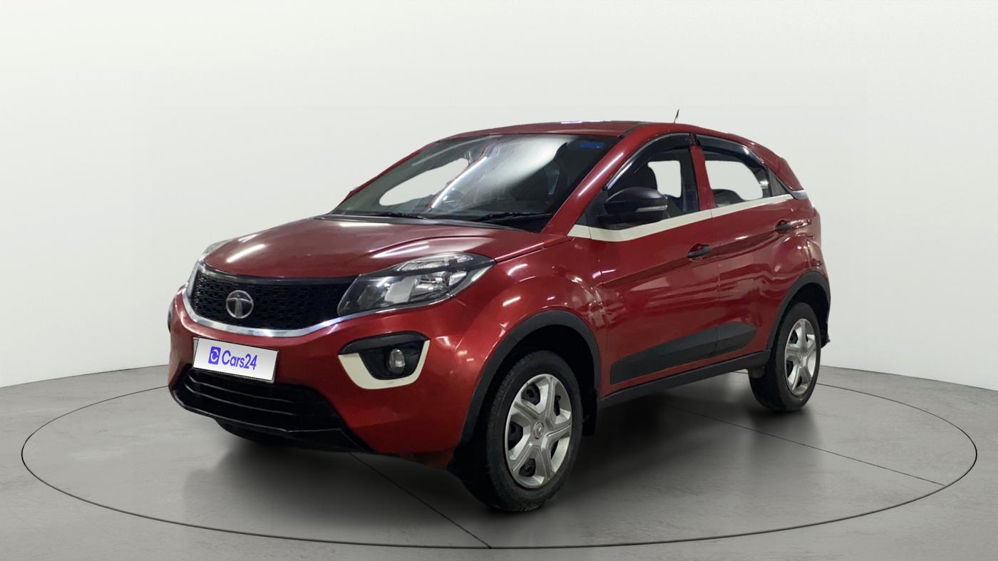 2019 Tata NEXON XM PETROL, Petrol, Manual, 31,566 km, Left Front Diagonal